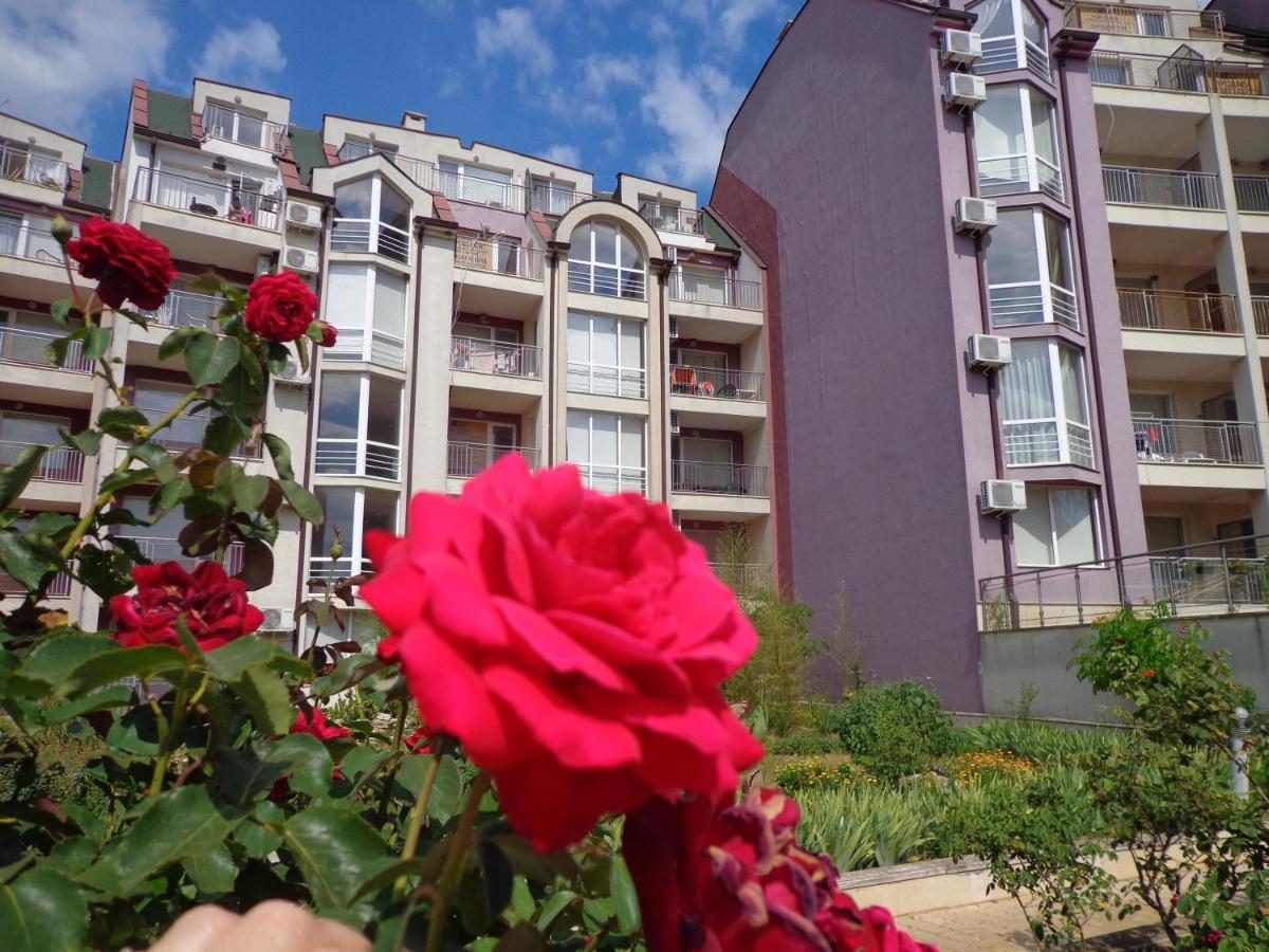Kavarna Hills Apartments Eksteriør bilde