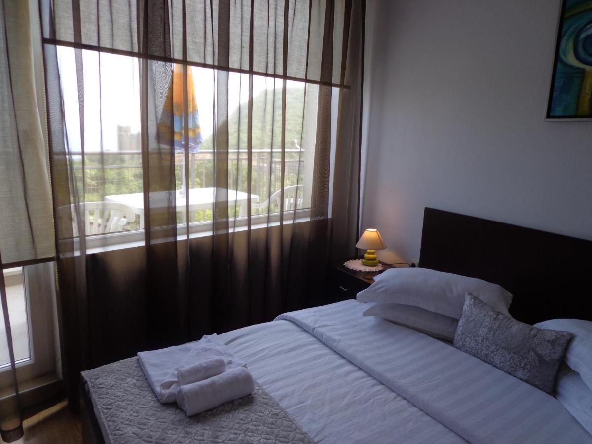 Kavarna Hills Apartments Eksteriør bilde
