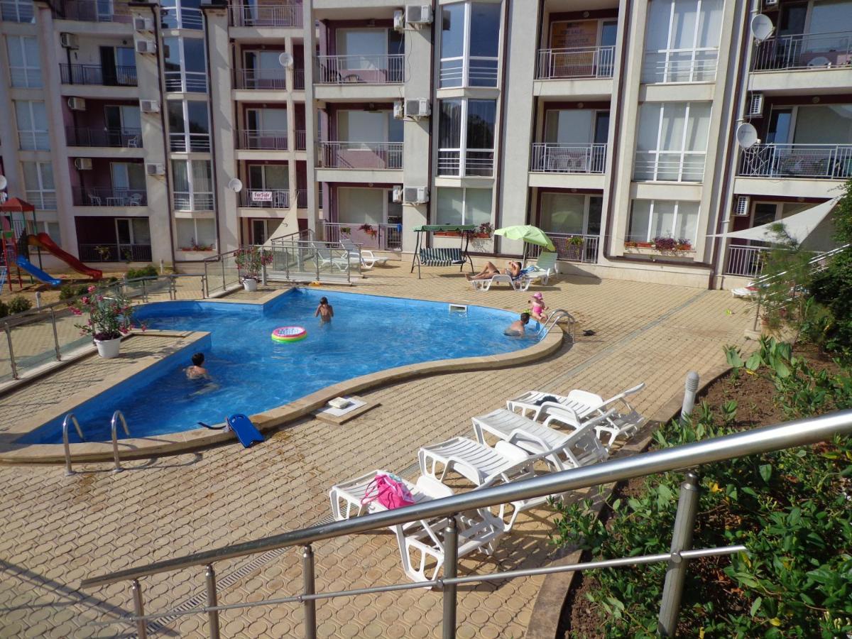 Kavarna Hills Apartments Eksteriør bilde