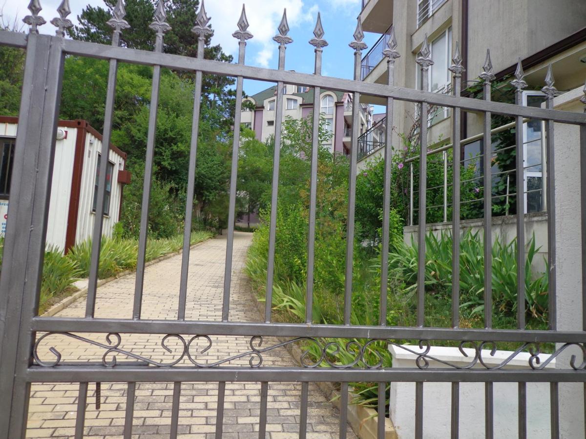 Kavarna Hills Apartments Eksteriør bilde