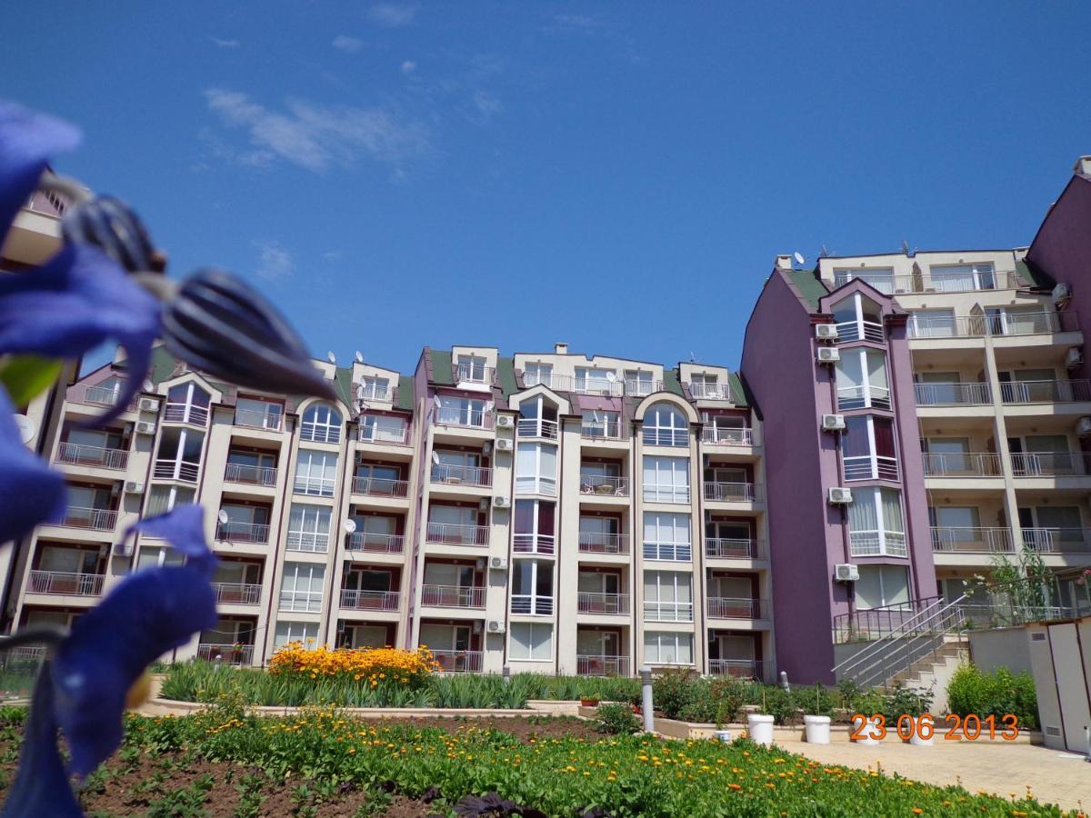 Kavarna Hills Apartments Eksteriør bilde