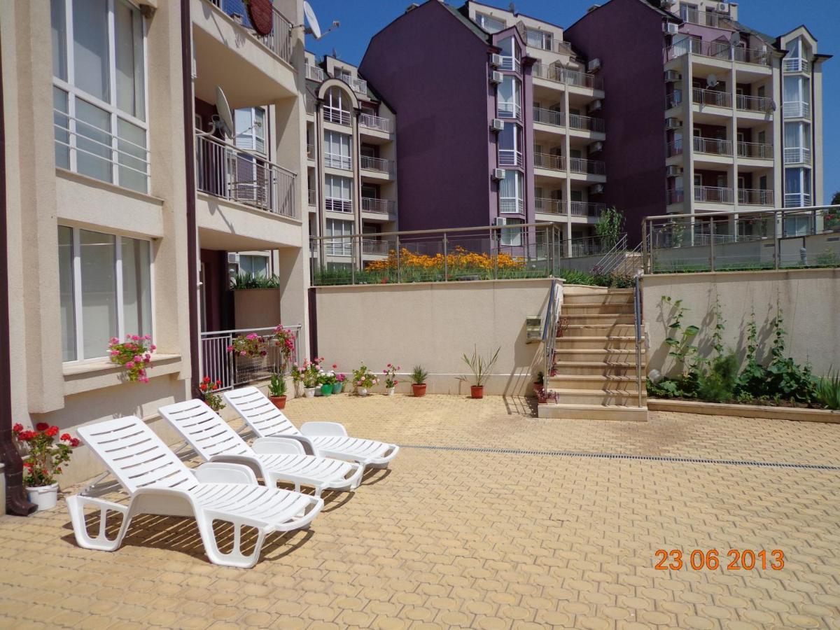 Kavarna Hills Apartments Eksteriør bilde