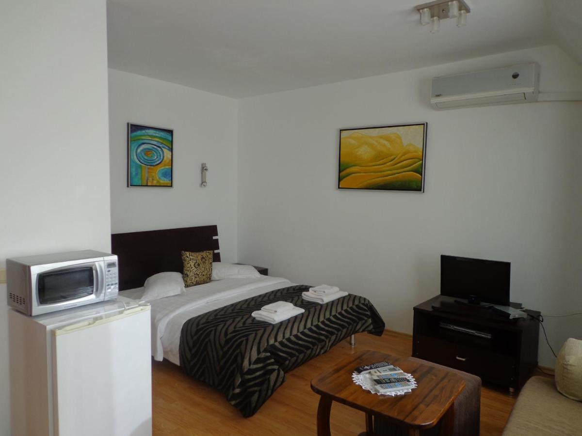 Kavarna Hills Apartments Eksteriør bilde