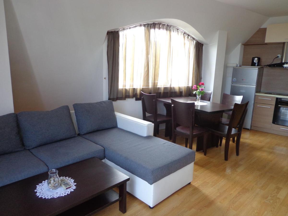 Kavarna Hills Apartments Eksteriør bilde
